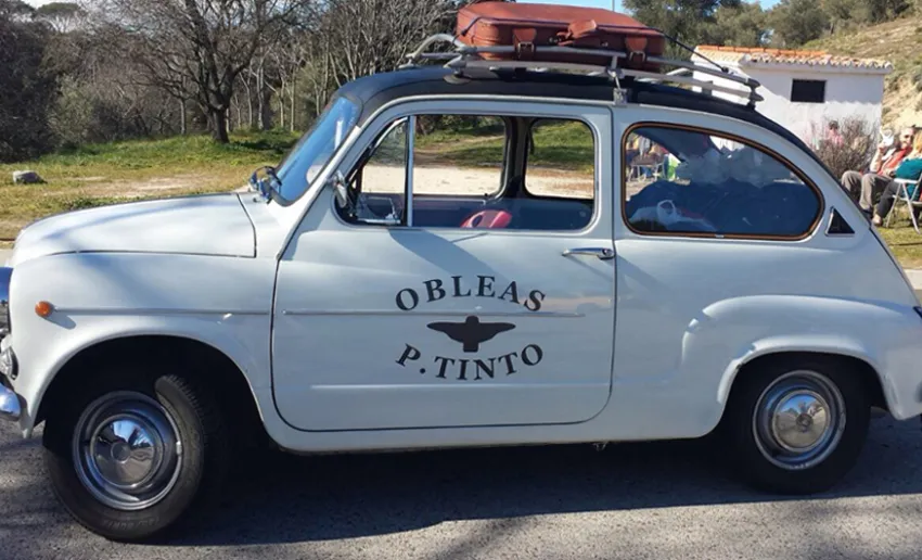 foto de un coche modelo 600