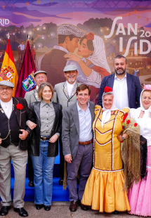 Almeida invita a ‘chulapear’ en unas Fiestas de San Isidro llenas de tradición y cultura popular