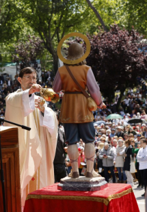 La procesión del santo y la misa principal, centro de los actos religiosos de San Isidro